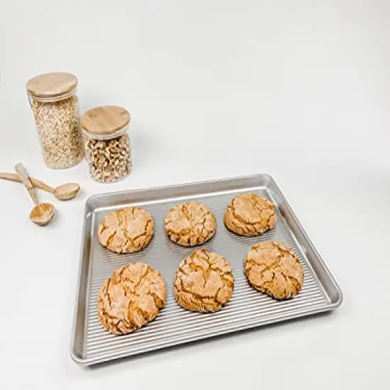 Bakeware Half Sheet Pan, Warp Resistant Nonstick Baking Pan, Made in the USA from Aluminized Steel 17 1/4 x12 1/4 x1 {2}