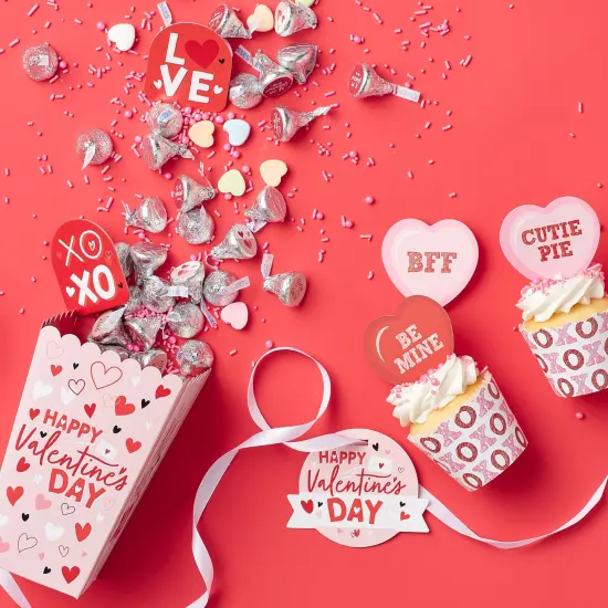Big Dot of Happiness Happy Valentine's Day - Valentine Hearts Party Favor Popcorn Treat Boxes - Set of 12 {3}