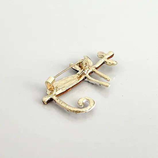 Wrapables Lounging Cats Enamel Brooch Pin, Cat on Branch {3}