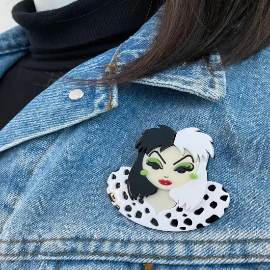 Wrapables Acrylic Fashion Brooch Pin for Sweaters, Coats, Scarves, and Bags, Scary {6}