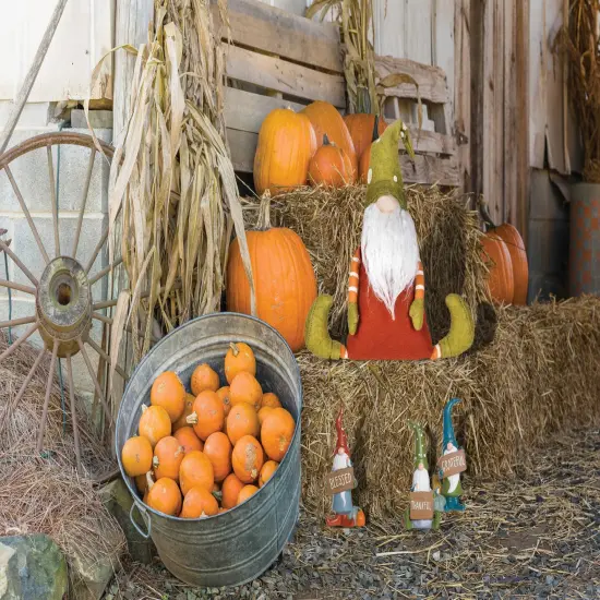 Standing Gnome Holding "Grateful" Sign Thanksgiving Figurine {3}