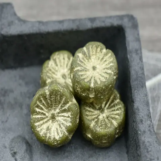 *10* 14mm Gold Washed Etched Olive Green Hawaiian Flower Beads {1}