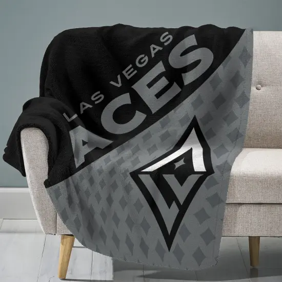 Sleep Squad Las Vegas Aces Logo 60&rdquo; x 80&rdquo; Raschel Plush Throw Blanket {1}