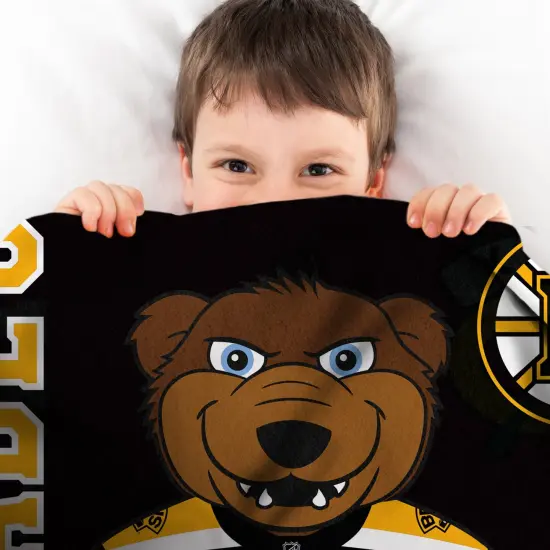 Sleep Squad Boston Bruins Blades 60” x 80” Raschel Plush Hockey Blanket {3}