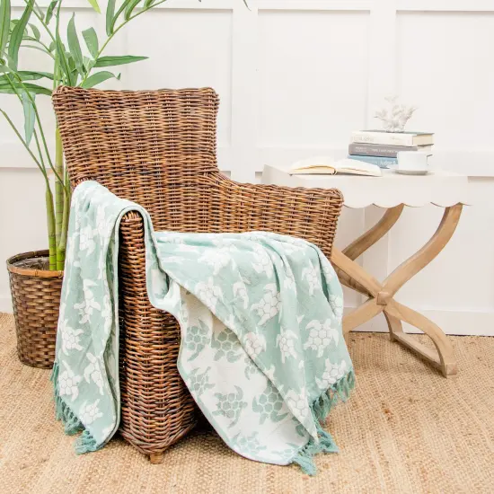 Chenille Sea Turtles Woven 50" x 60" Throw Blanket {6}