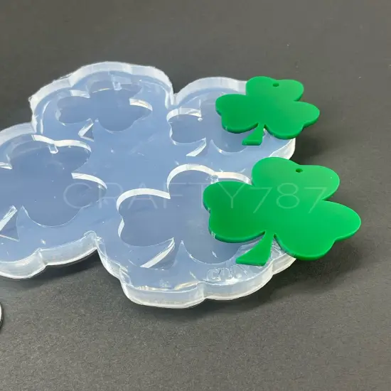Three leaf Clover Shamrocks Dangle Silicone Mold St Patrick (D4) {3}