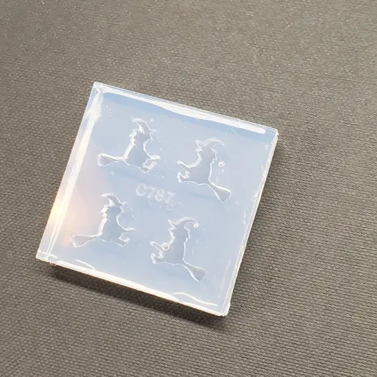 Witch on Broom Stud Earring Mold(A5) {3}