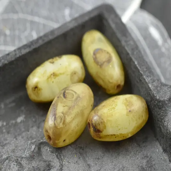 *10* 20x13mm Caramel Picasso Wedged Oval Beads {4}