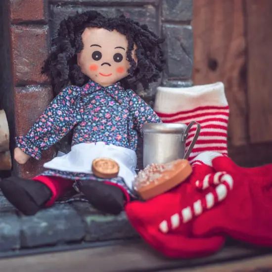 The Queen's Treasures Little House 8Pc 18 In Doll Christmas Accessory Set {5}