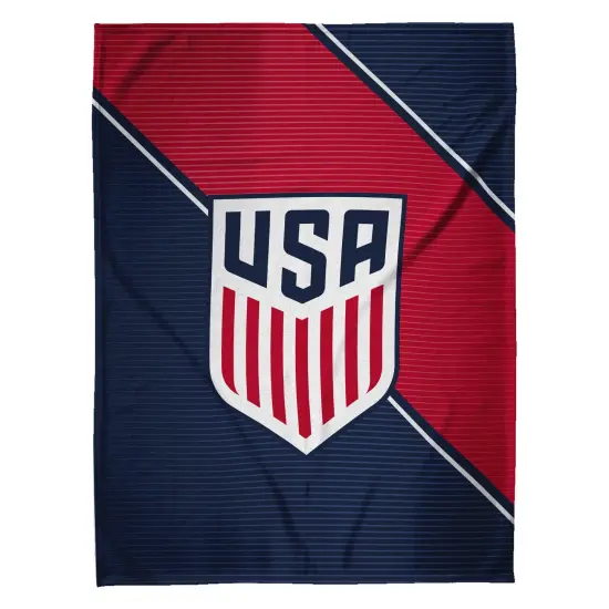 Sleep Squad US Soccer Federation Logo 60&rdquo; x 80&rdquo; Raschel Plush Throw {2}