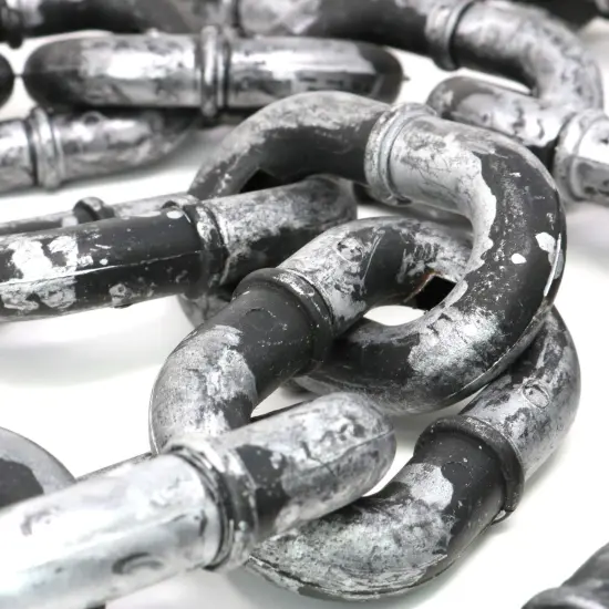 Black and Silver Large Link Chain {5}