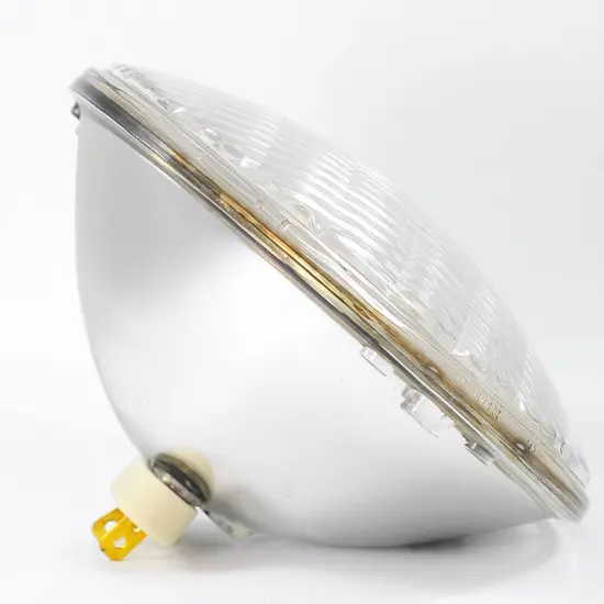 PLATINUM 500w 120v PAR56 MFL Par Can Bulb {1}