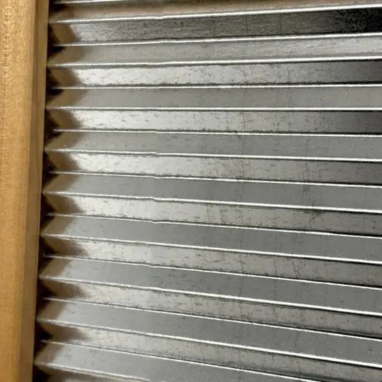 Lehman's Galvanized Steel Manual Washboard, Rub-A-Dub, Wavy, V Crimp, for Function, Decor, or Music, Small 18 in x 8.5 inches {5}