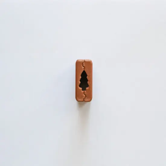 Christmas Tree Bead Roller by Hello Cutters {1}