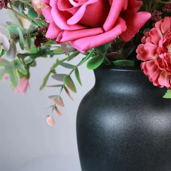 Artificial Flower Arrangement in Vase {1}