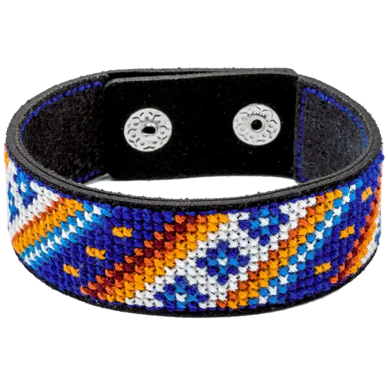 Cross-stitch kit on artificial leather {2}