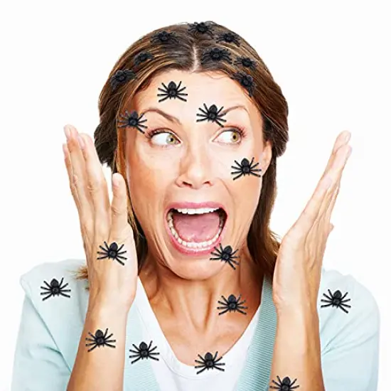 Halloween Plastic Bats Spiders, 200PCS Mini Bats and Fake Spiders for Halloween Decorations Creepy Scary Prank Toys Plastic Insect Toys Halloween Miniatures {2}