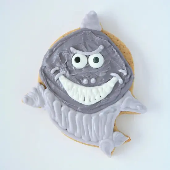 Ann Clark Little Baby Shark Cookie Cutter, 3.75" {5}