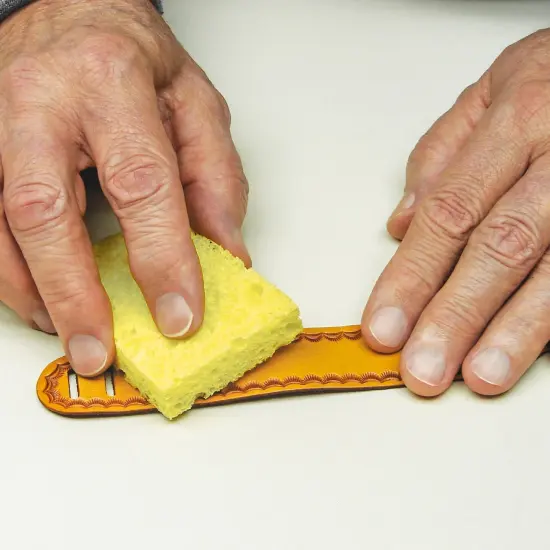 Fiebings Leather Sheen 4oz-Clear {2}