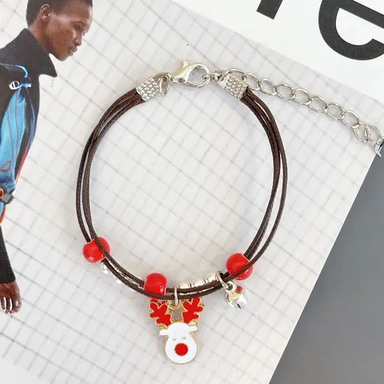 Wrapables Friendship Beaded Enamel Charm Bracelet, Reindeer {3}