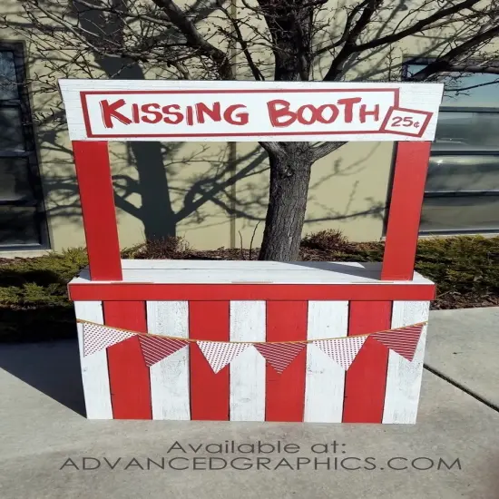 Kissing Booth {3}