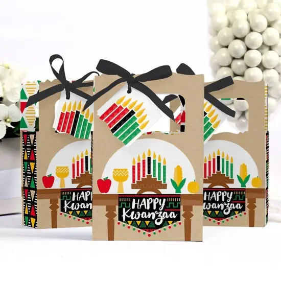 Big Dot of Happiness Happy Kwanzaa - Party Favor Boxes - Set of 12 {4}