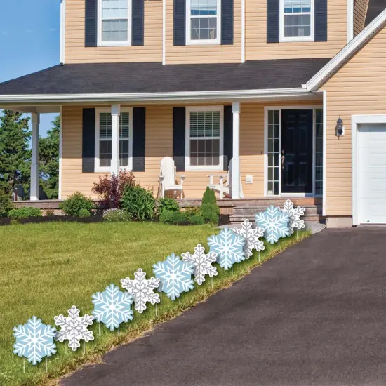 Big Dot of Happiness Winter Wonderland - Snowflake Lawn Decorations - Outdoor Snowflake Holiday Party and Winter Wedding Yard Decorations - 10 Piece {4}