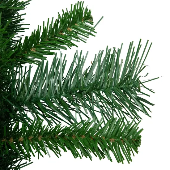 Northlight Black River Pine Artificial Christmas Wreath, 24-Inch, Unlit Green {4}