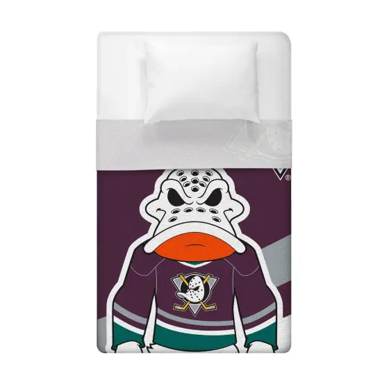 Sleep Squad Anaheim Ducks Wild Wing Mascot Throwback 60&rdquo; x 80&rdquo; Raschel Plush Hockey Blanket {3}