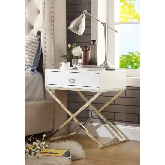 Laila Modern Square Lacquered Metal X-Leg Side/Accent Table/ Nightstand White/Chrome {10}