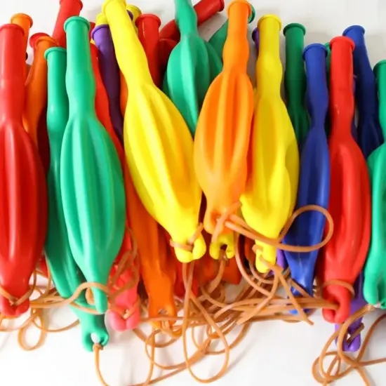 10 Party Punch Balloons for Kids' Birthday Games {3}