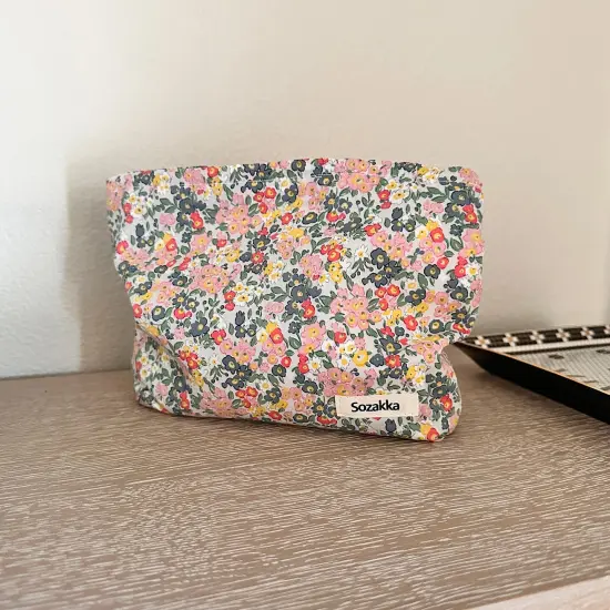 Wrapables Cosmetic Pouch, Makeup and Toiletry Travel Bag, Spring Floral {5}