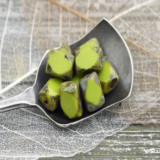 *20* 7x10mm Chartreuse Picasso Table Cut Chicklet Rectangle Beads {4}