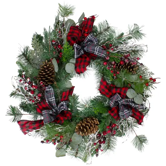 Northlight Dual Plaid and Berries Artificial Christmas Wreath - 24" - Unlit Green {1}