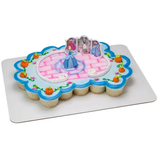 Princess Cinderella Transforms DecoSet&reg; Cake Decoration {2}