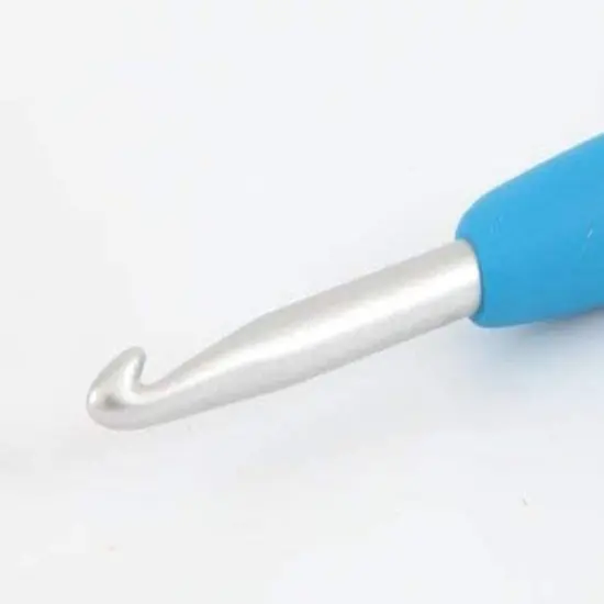 Amour Crochet Hook: 5.0Mm, 5.00M, Multicolor {5}