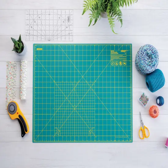 OLFA Ergonomic Rotary Cutter 60mm {4}