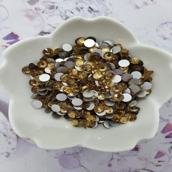 Light Colorado Topaz {1}