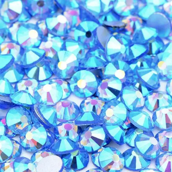 Light Sapphire AB - KiraKira Glass Rhinestones by CrystalNinja {3}