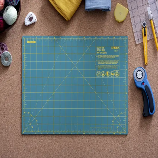 OLFA Folding Cutting Mat 12"X17" {4}