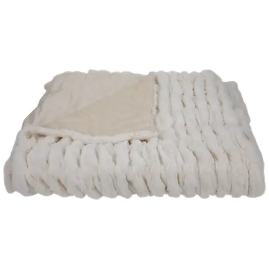 Northlight Plush White Fluffy Thick Throw Blanket 50" x 60" {5}