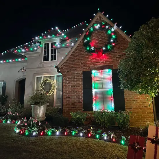 Northlight Commercial Deluxe Windsor Pine Artificial Christmas Wreath - 72" - Unlit Green {5}