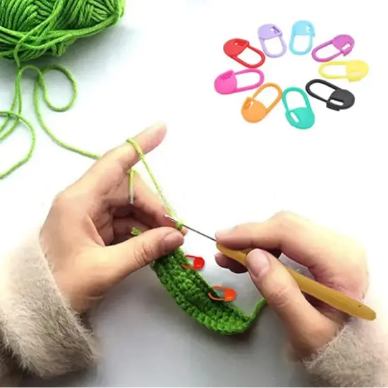 SUZUYO Stitch Markers 10 Colors Knitting Crochet Locking 120Pcs Stitch Needle Clip Counter with 3 Plastic Needle Randomly (Multicolor-120 pcs) {4}