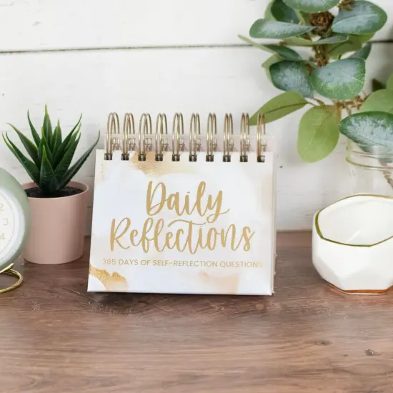 bloom daily planners Inspirational Perpetual Desk Easel, Daily Reflection Questions {2}
