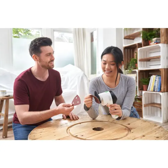 BLACK+DECKER Reviva 12V MAX* Cordless Detail Sander with Charger (REVCMS12C) {2}