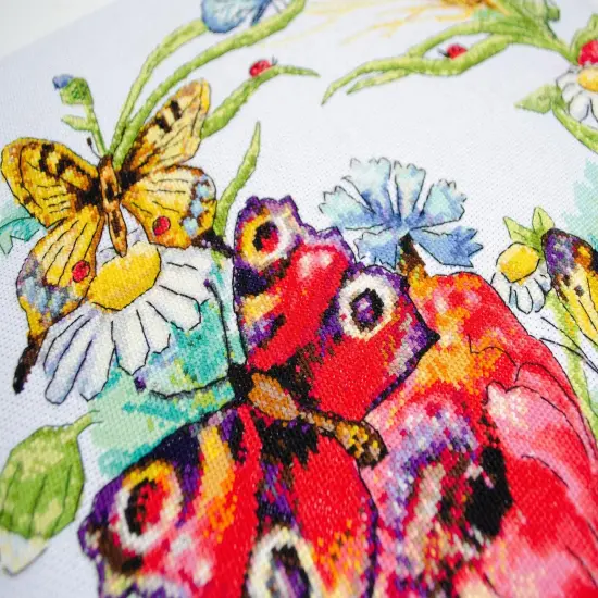 Counted Cross-stitch kit - Summer wreath {6}