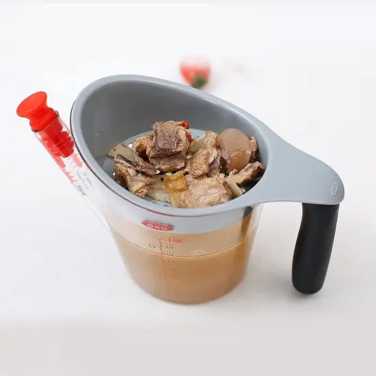 OXO Good Grips 2-Cup Fat Separator - Clear/White/Black {5}