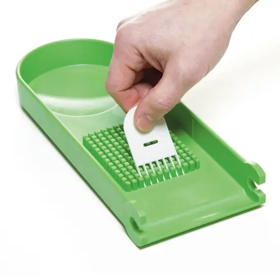 Progressive GPC-3681 Dice and Slice Fruit and Vegetable Chopper 10.5 x 4 in {3}