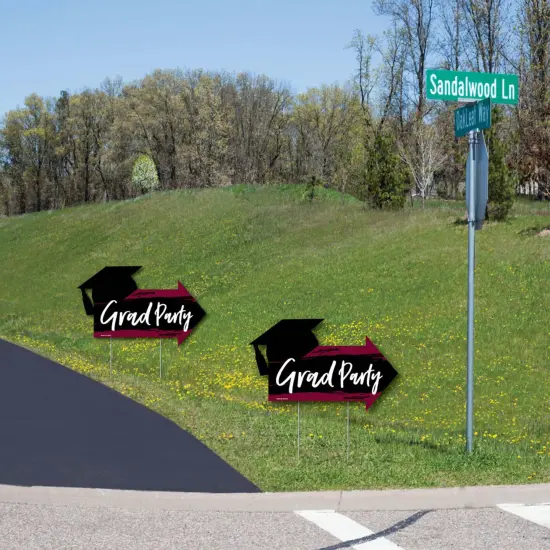 Big Dot of Happiness Maroon Grad - Best is Yet to Come - 2 Burgundy Arrows & 1 Welcome/Thank You Lawn Sign - Double Sided Yard Sign Set - 3 Pieces {6}