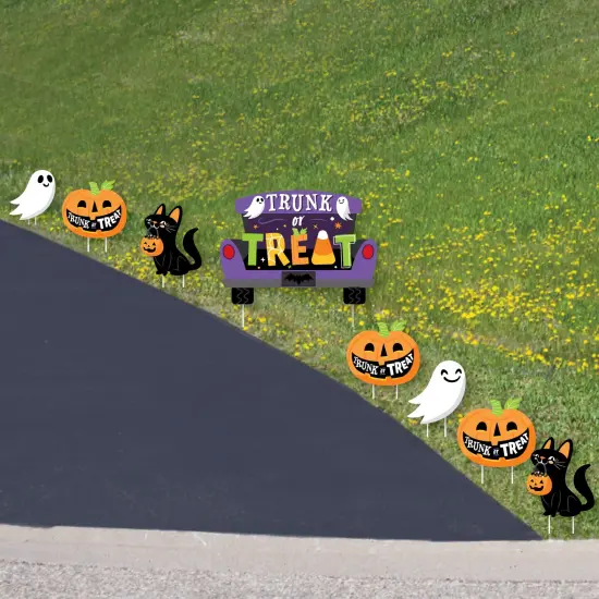 Big Dot of Happiness Trunk or Treat - Yard Sign and Outdoor Lawn Decorations - Halloween Car Parade Party Yard Signs - Set of 8 {3}